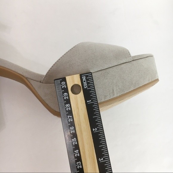 Chinese Laundry Size 10 Theresa Gray Vegan Suede Platform Open Toe Sandals Heels - Picture 14 of 14